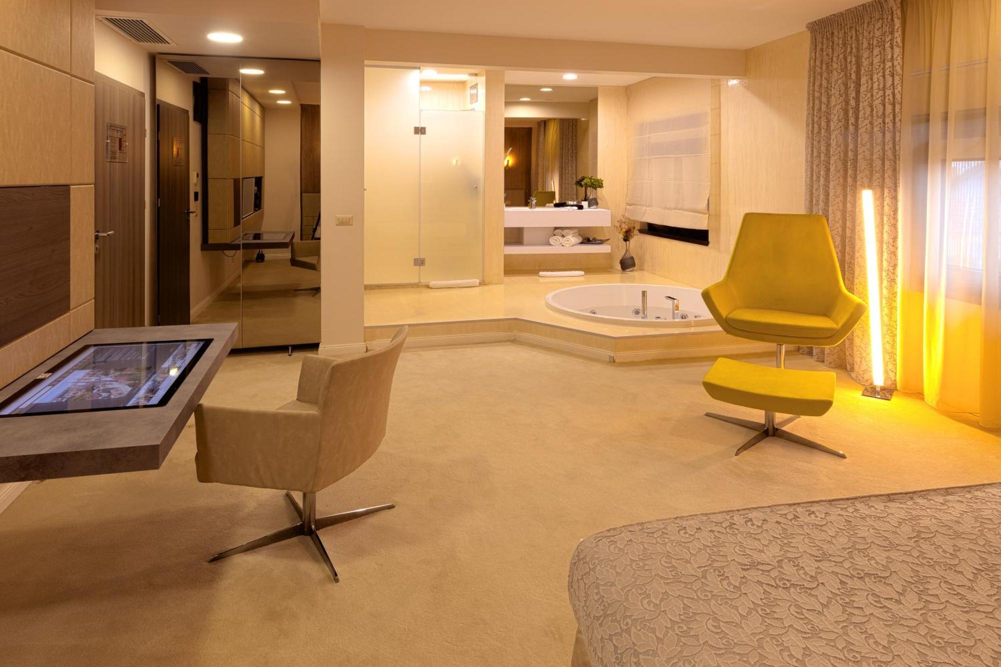 Hotel Vila Class ساتو ماري المظهر الخارجي الصورة